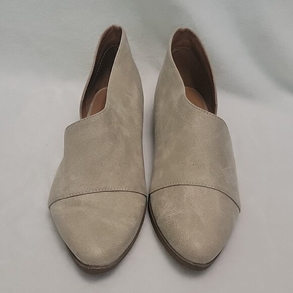 Qupid Shoes - Qupid Beige Open Side Ankle Boots Size 8